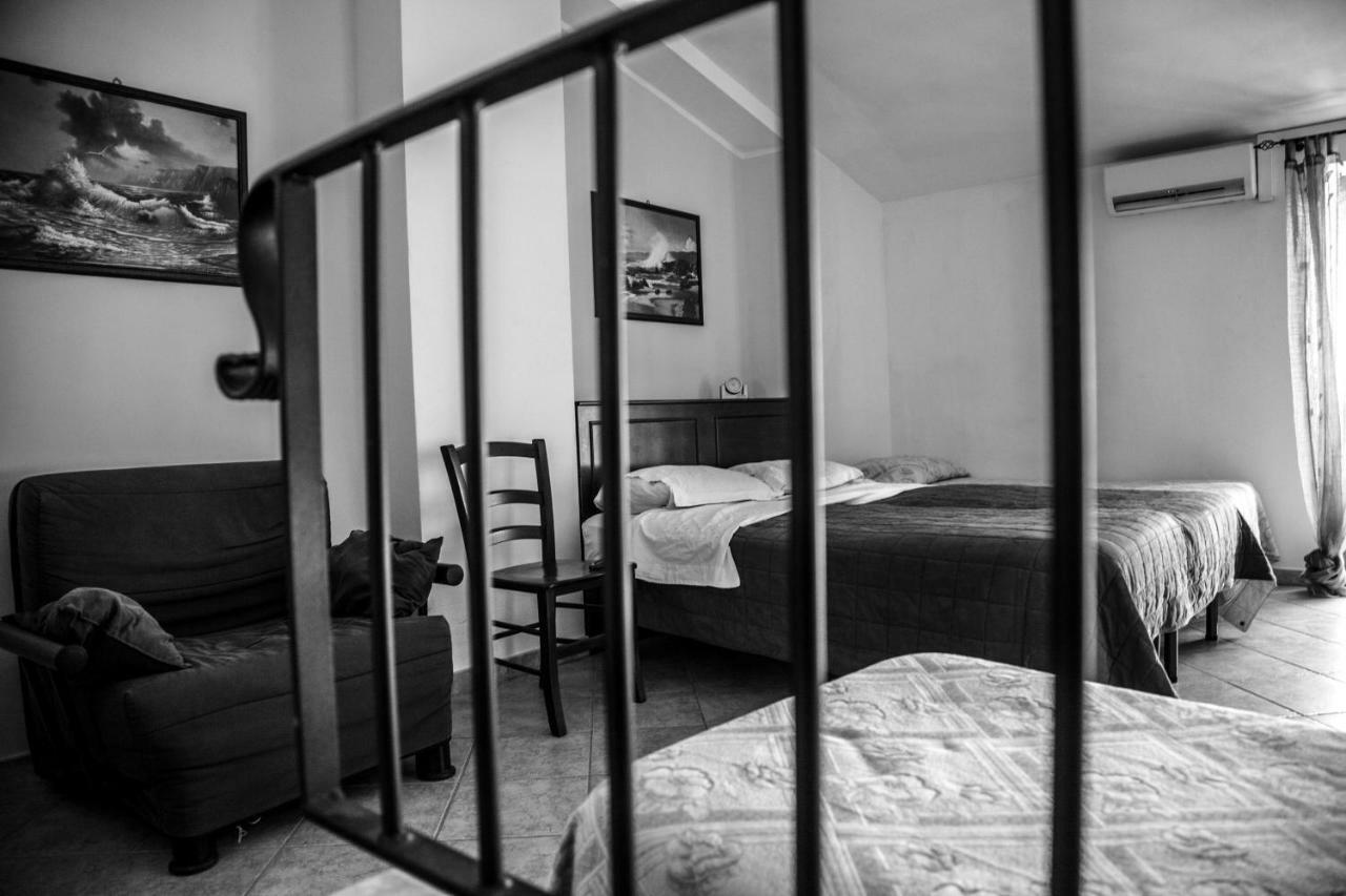 Bed & Breakfast Il Castellino Santo Stefano di Camastra Exterior foto