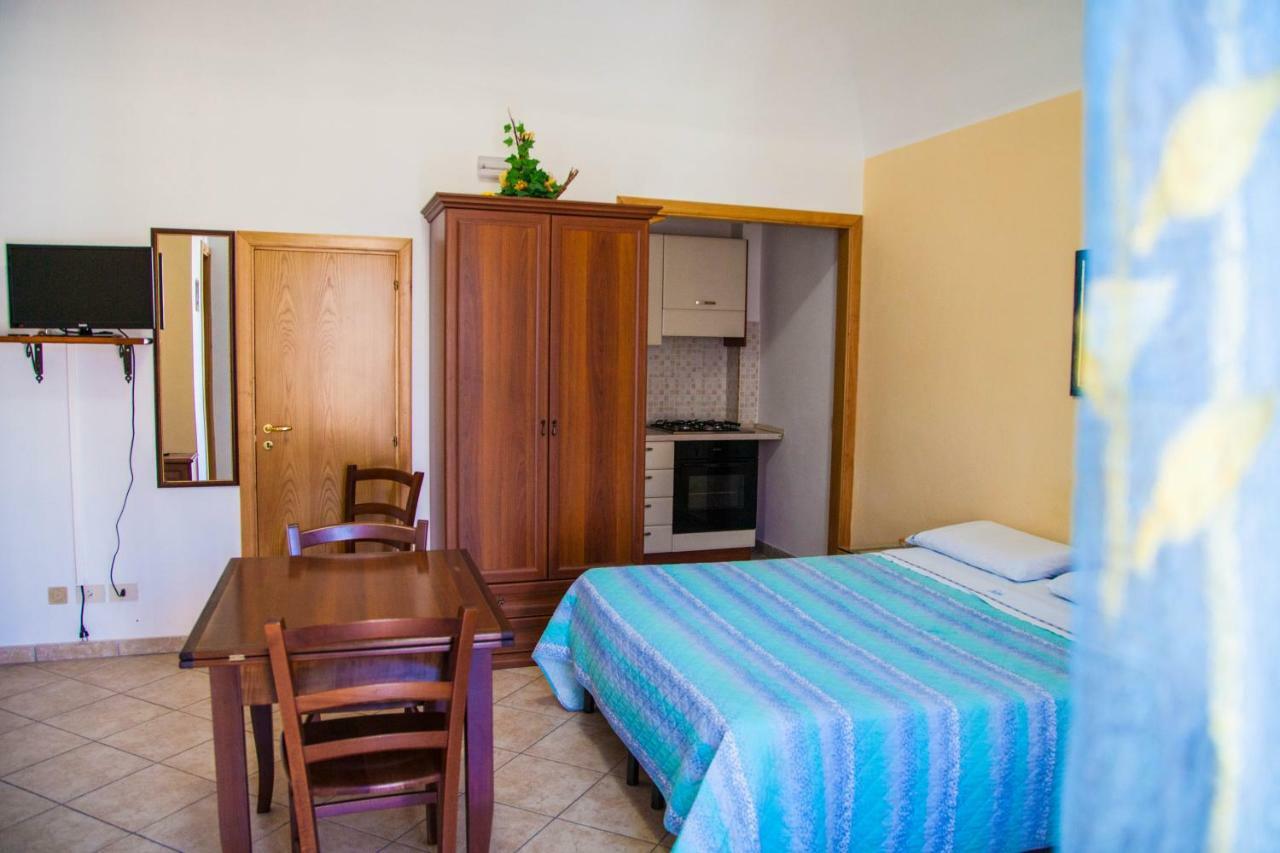 Bed & Breakfast Il Castellino Santo Stefano di Camastra Exterior foto