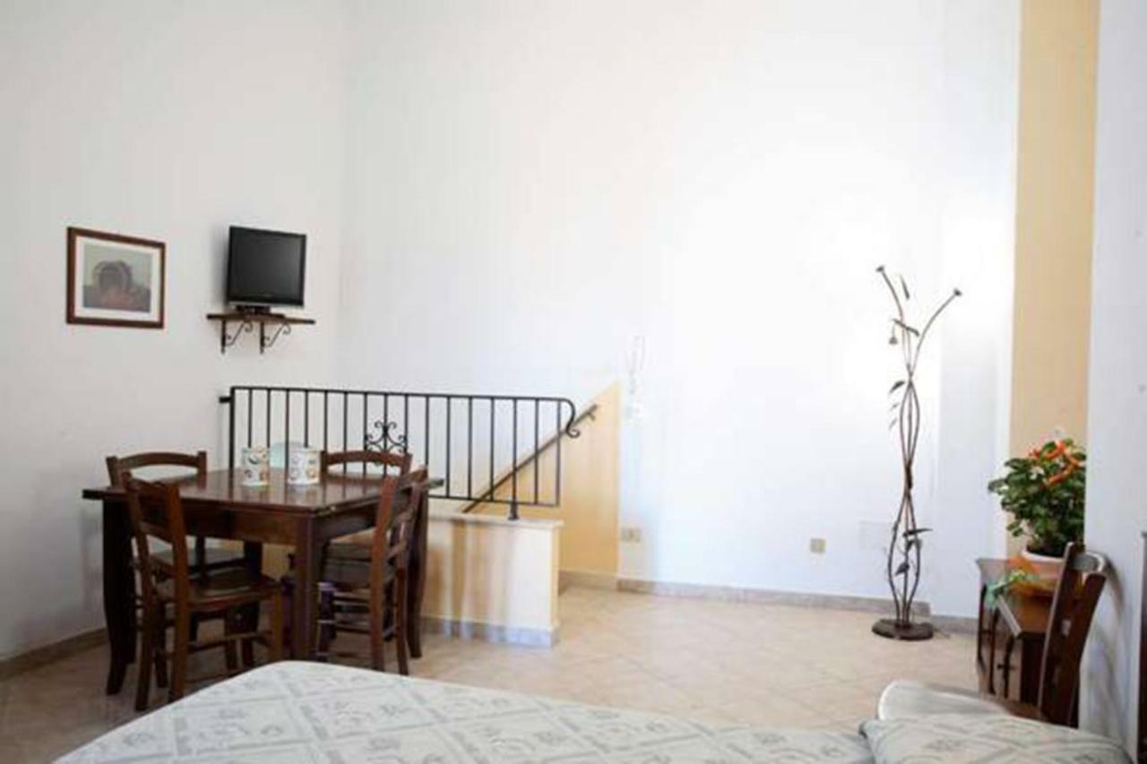 Bed & Breakfast Il Castellino Santo Stefano di Camastra Exterior foto